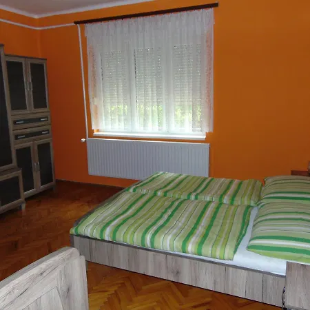 Apartment Szekely